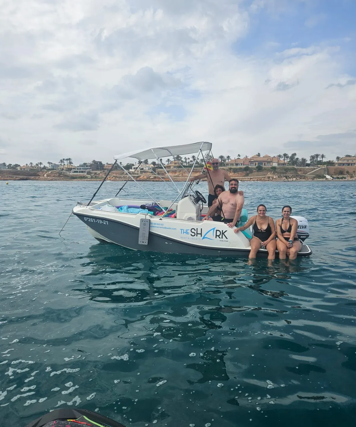 Adelmar V2 navegando